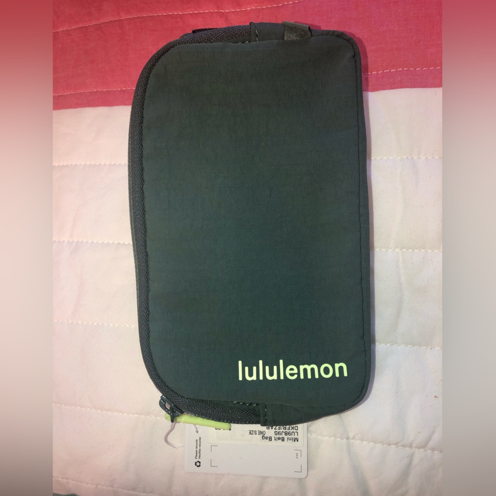 Lululemon Green Mini Belt Bag